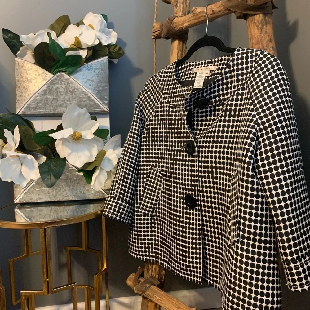 Max Studio Black & White Blazer Size XS - Picture 1 of 8